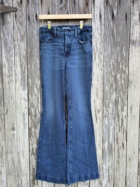 Good American high waisted flare jeans dark blue size 4/27